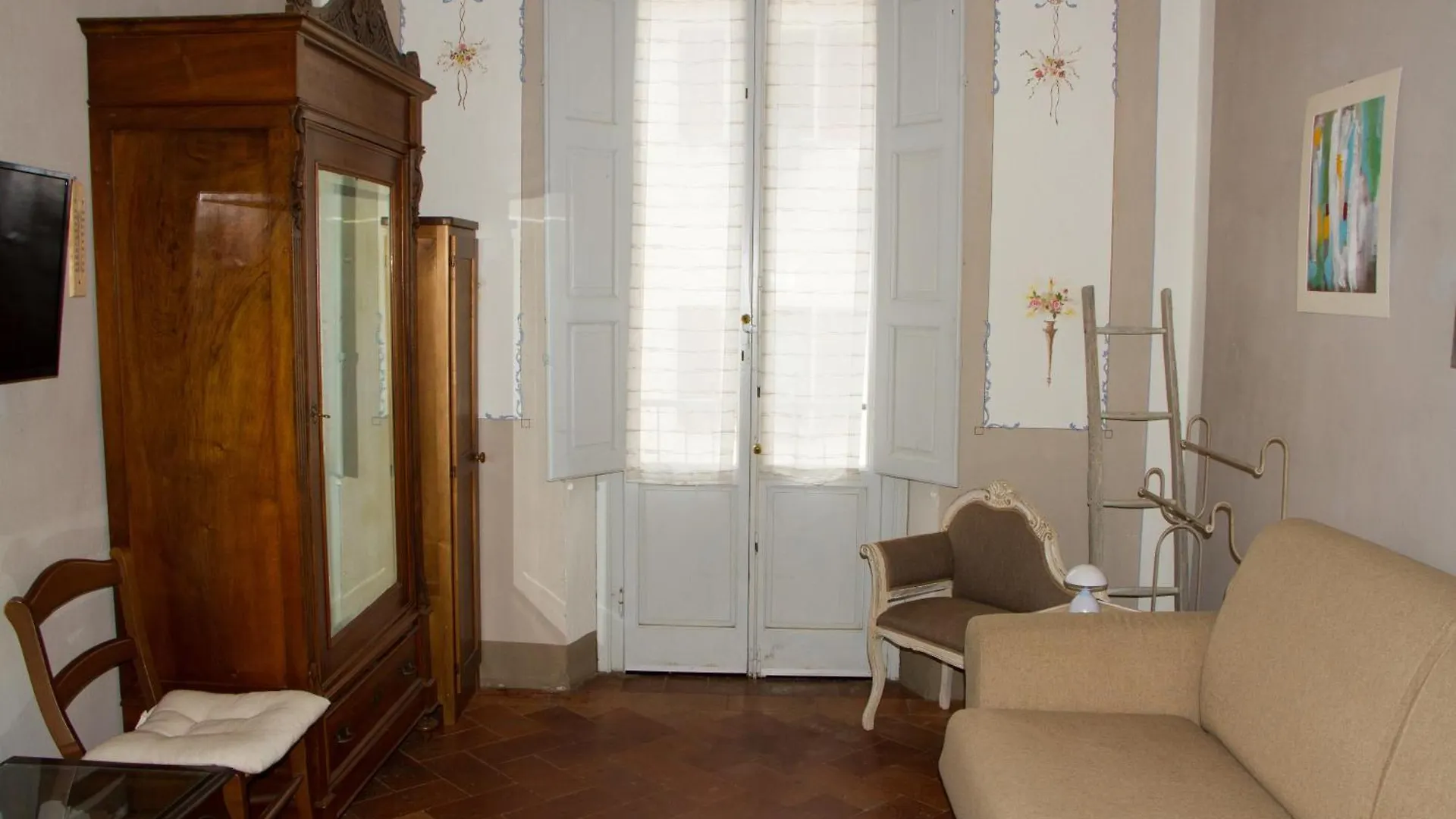 Santa Croce Charme Apartment Arezzo 0*,  Italy